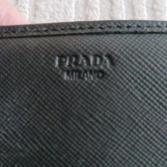 Prada Black Bow Accent Saffiano lLeatherWallet - Picture 9 of 10